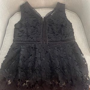 Sleeveless blouse